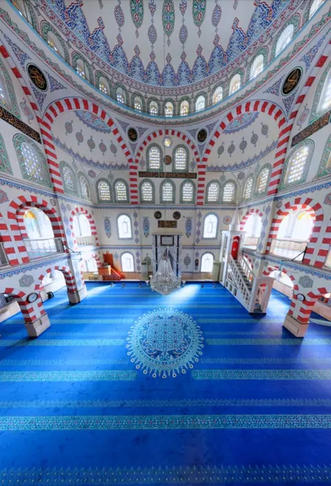 İzmir Buca Çamlık Camii